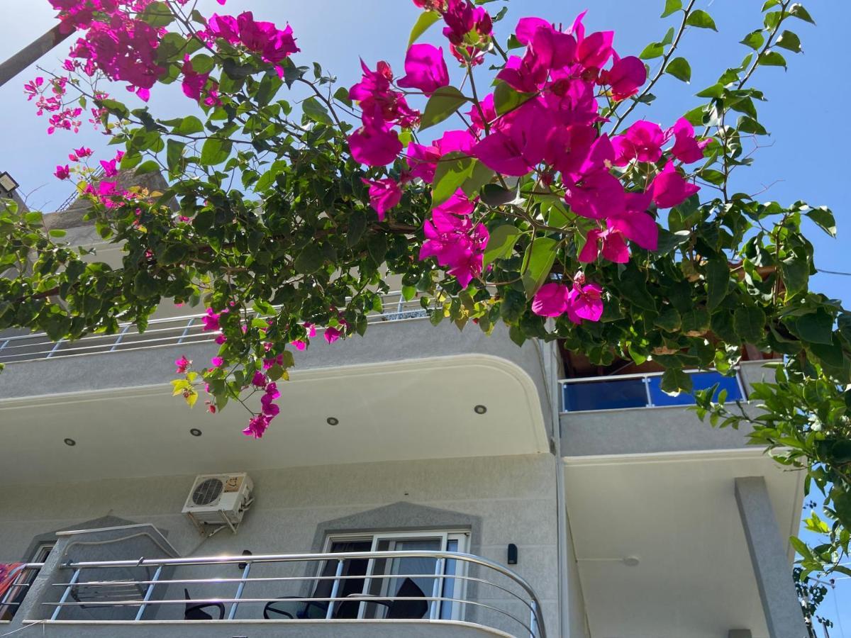 Villa Bodini Himare Exterior photo