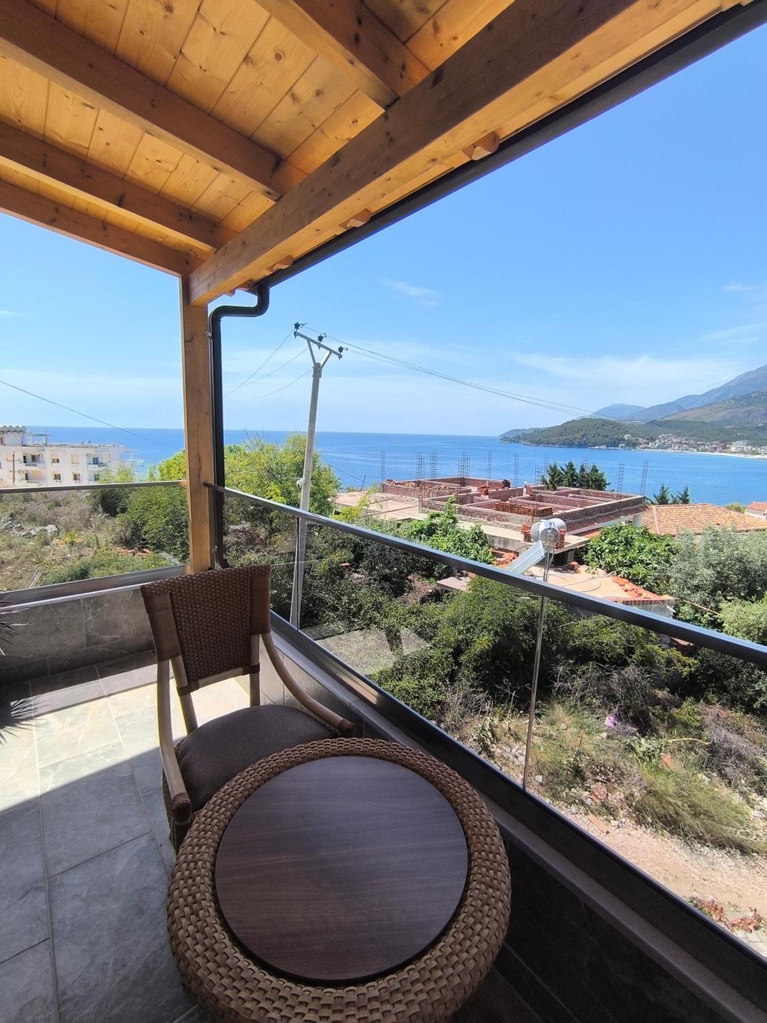 Villa Bodini Himare Exterior photo