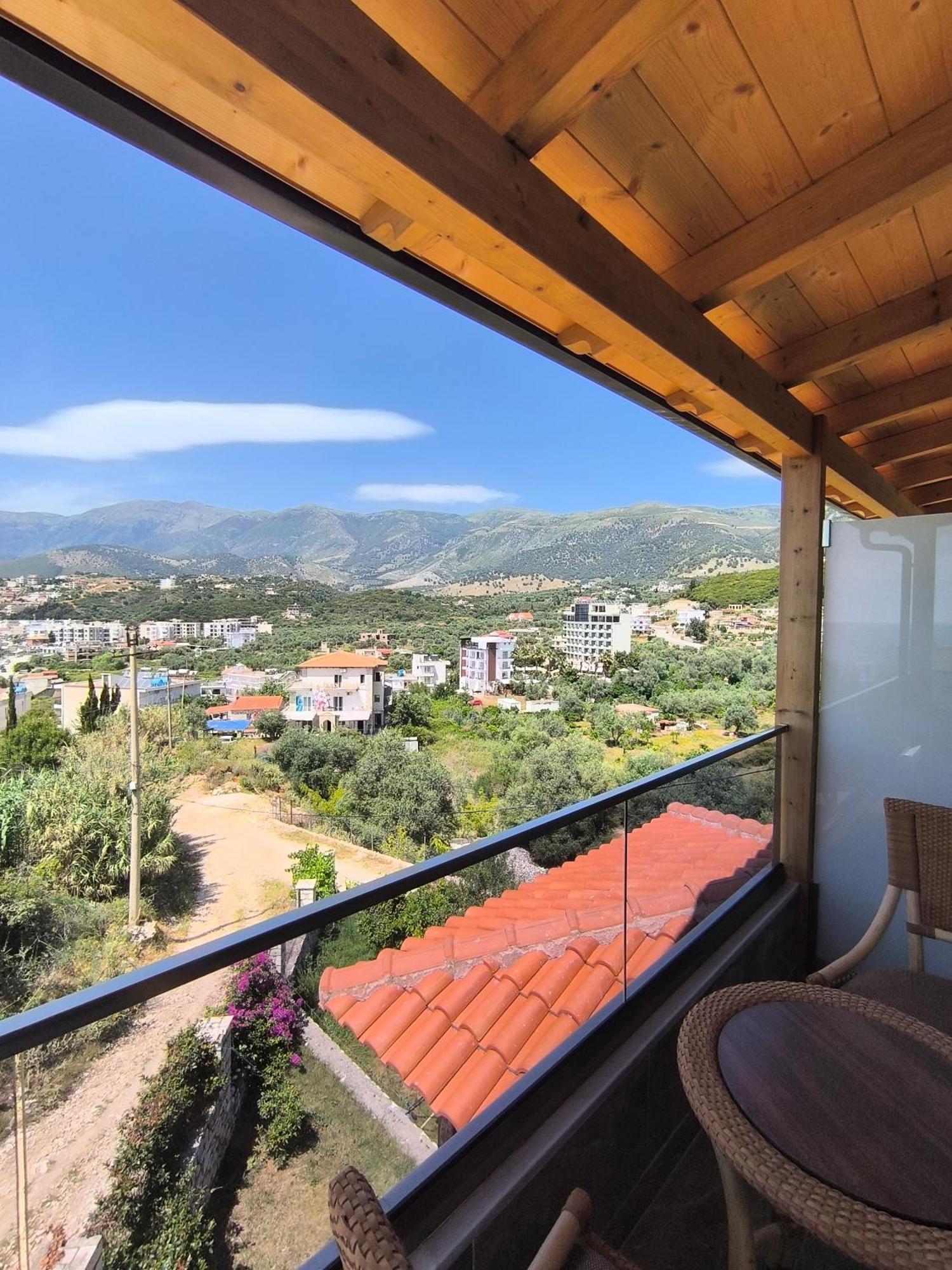 Villa Bodini Himare Exterior photo
